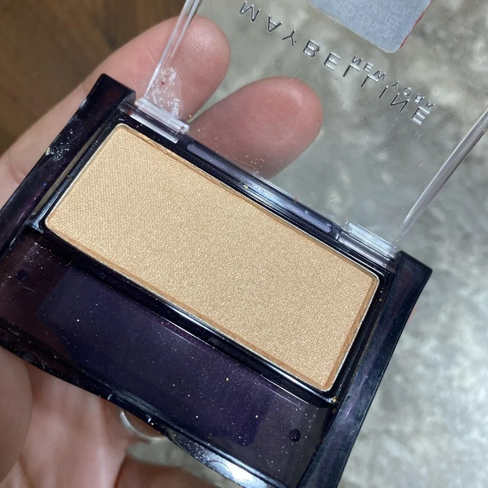 Maybelline Expert Wear Pumped up Peach 800 Eye Shadow